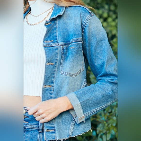 Veveret Button Up Raw Hem Denim Vintage Style Jacket - Picture 7 of 9